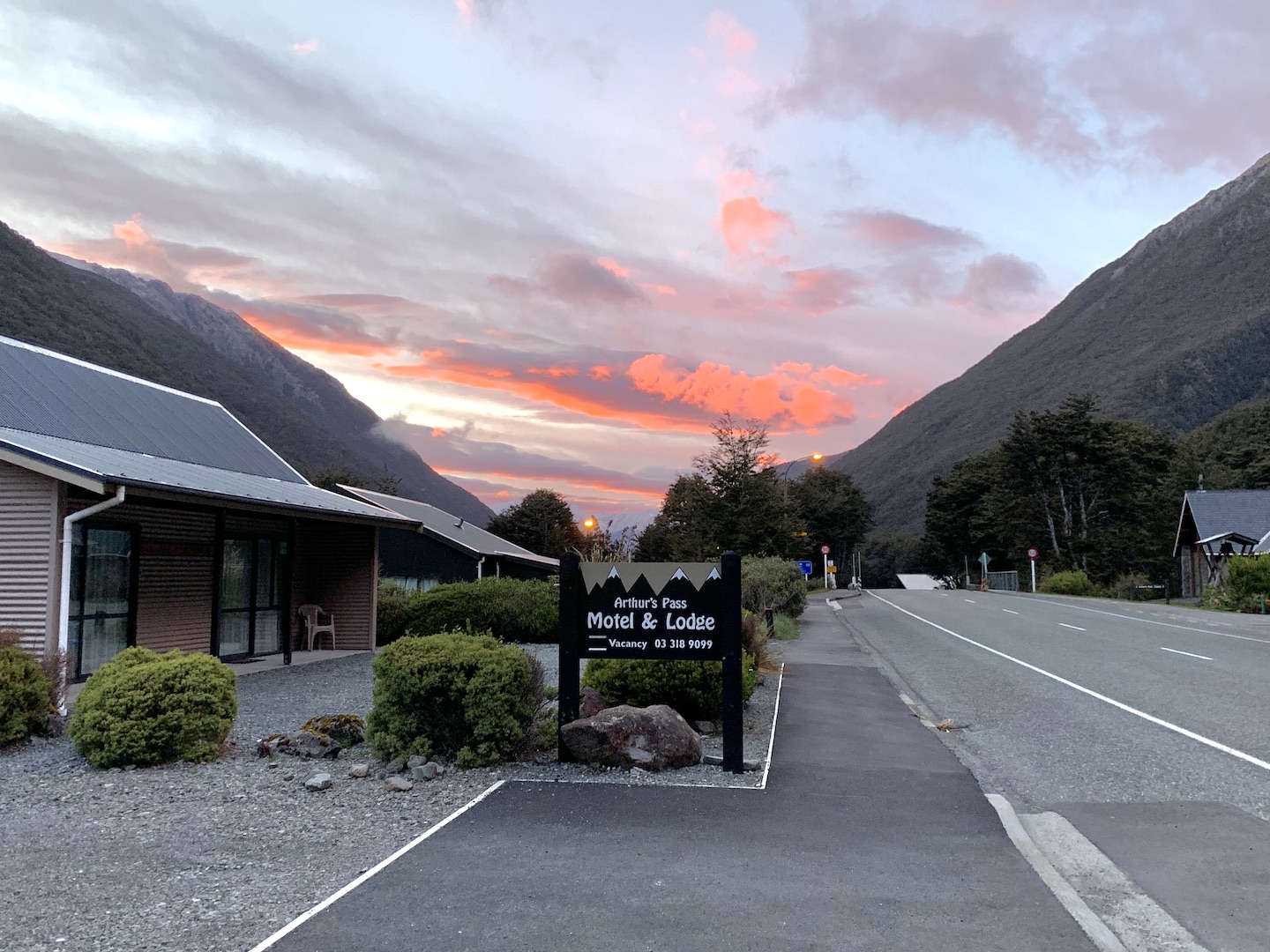 Arthur's Pass Motel & Lodge - Arthur's Pass National Park, New Zealand