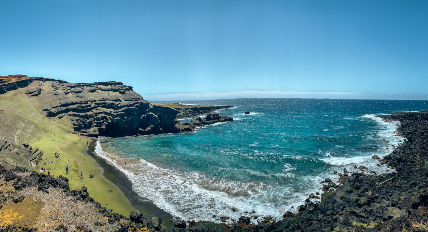 Papakōlea Green Sand Beach - Mahana Bay, Hawaii Island
