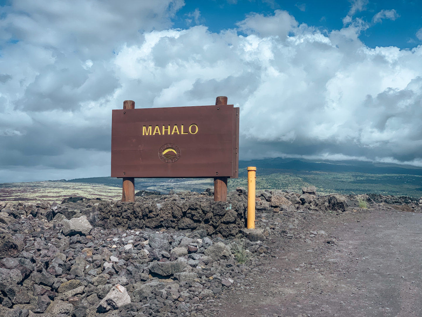 Mahalo sign at Ka'elehuluhulu Beach - Kailua-Kona, Hawaii Island