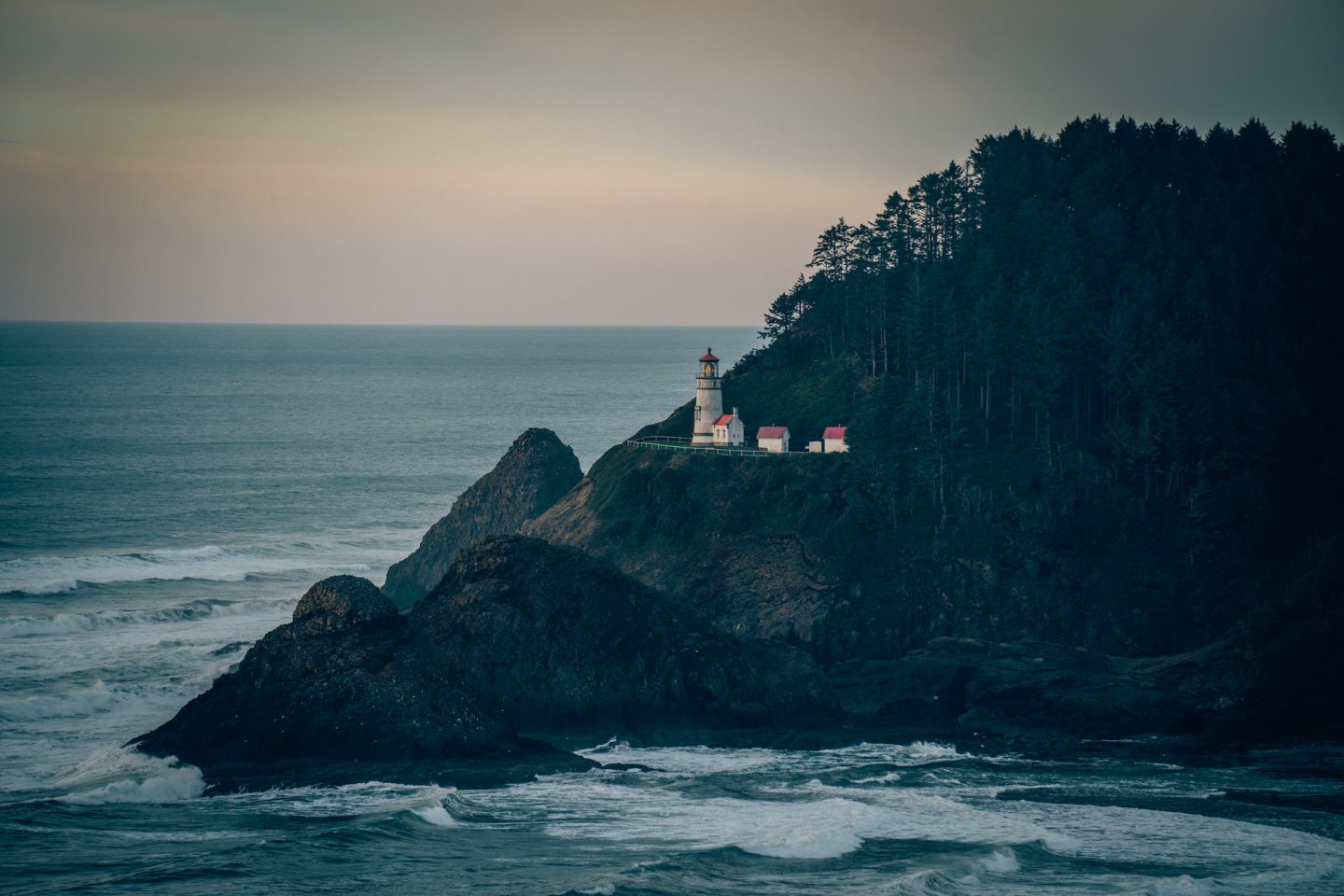 Heceta Head Lighthouse - Oregon Coast