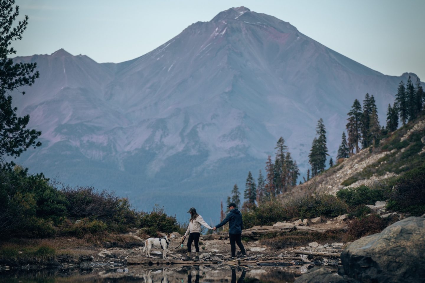 Dog-friendly Heart Lake Trail - Mount Shasta, California