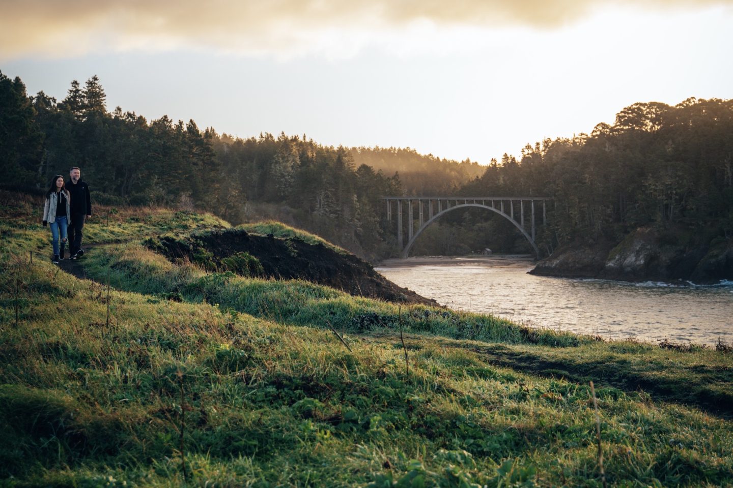 Headlands Trail & Russian Gulch Bridge - Russian Gulch State Park, Mendocino